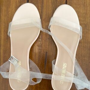 Women's Clear Sandals 9.5